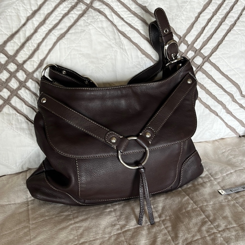 ANA - A New Approach Leather Should Bag Size 14x9.5”